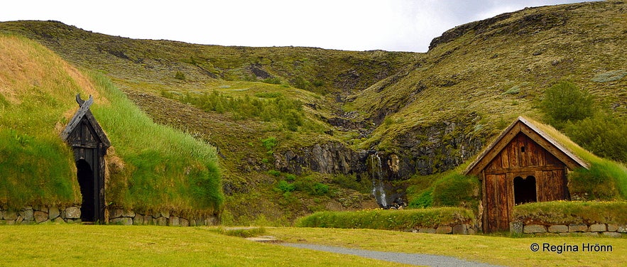The reconstructed Saga-Age Farm in &THORN;j&oacute;rs&aacute;rdalur