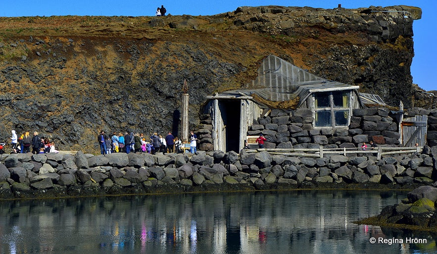 The gentle Giantess in the Cave in Keflavík Town in SW-Iceland