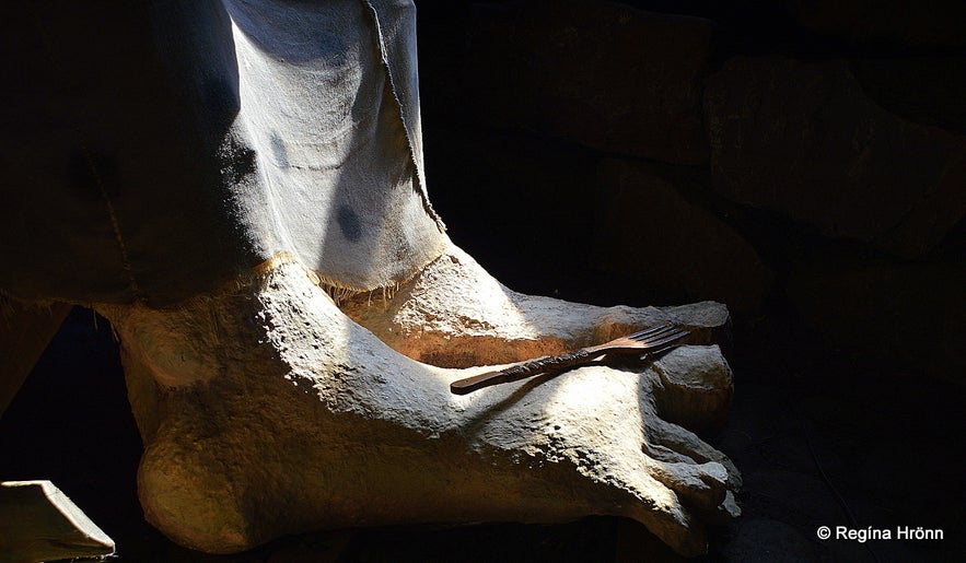 The gentle Giantess in the Cave in Keflavík Town in SW-Iceland