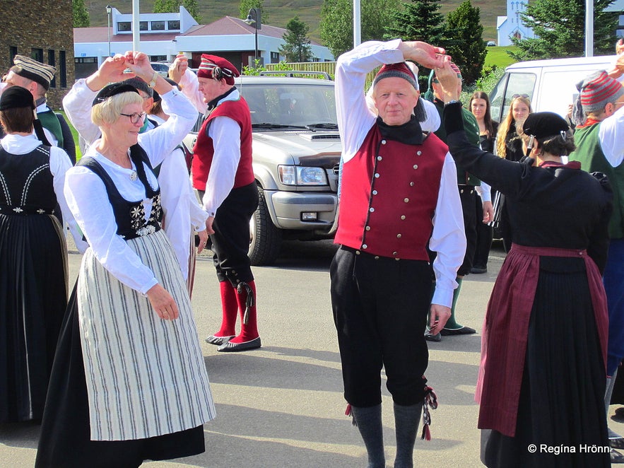 National dancing at Dalvík