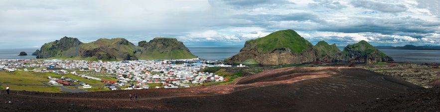 西人島全景