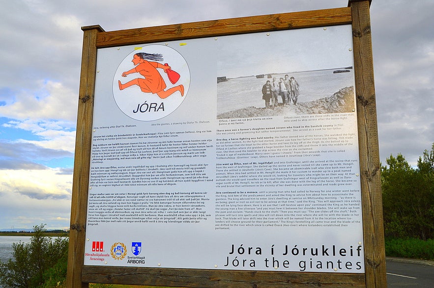 The information sign by Ölfusá river tells us about Jóra the giantess