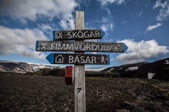 Les Treks de Laugavegur et Fimmvörðuháls sont en fait d'anciens itinéraires empruntés par les premiers Islandais pour naviguer dans les hautes terres.