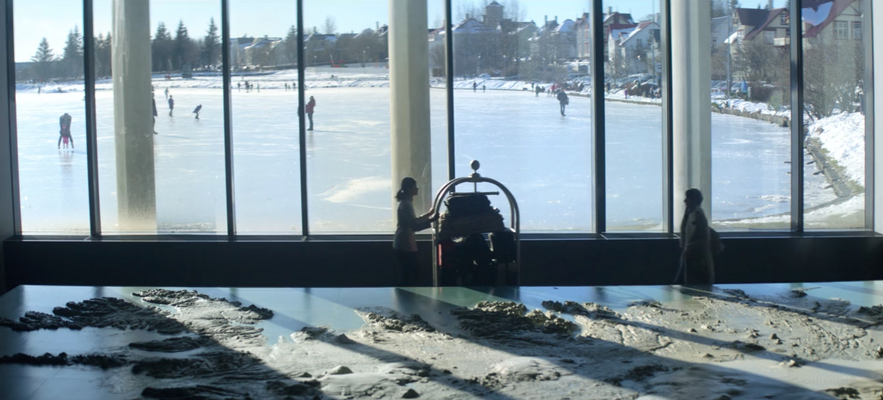 Reykjavík City Hall stands in for a hotel in Black Mirror S04E03