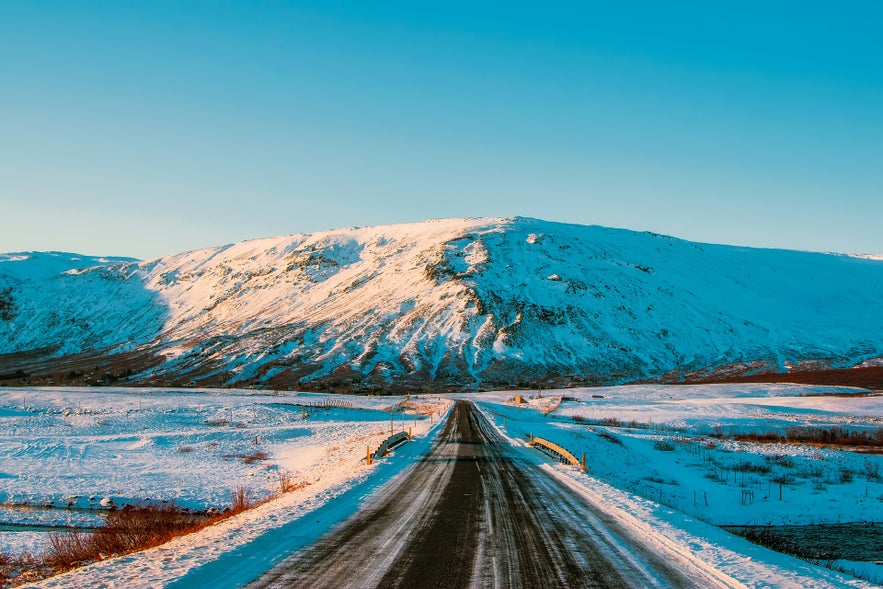 Stopping by the roadside for photographs and sightseeing poses a risk to other drivers who might not have seen you.