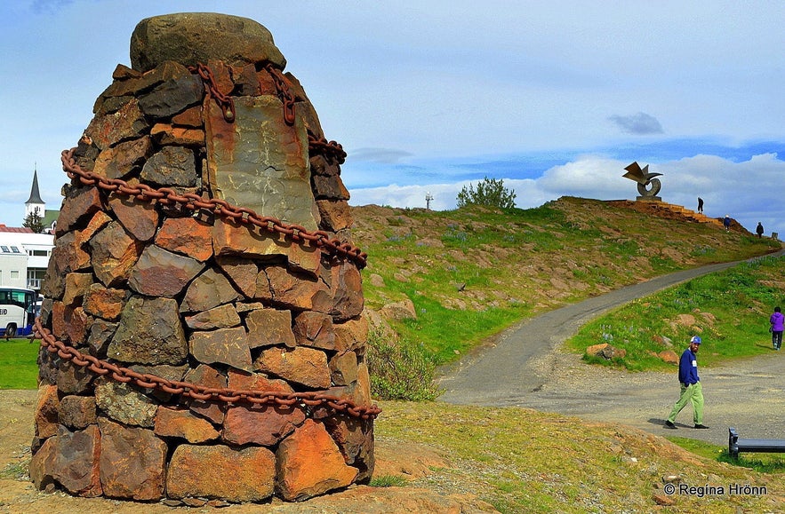 The Saga of Egill Skallagrímsson, the Settlement Centre in Borgarnes & the 9 Cairns