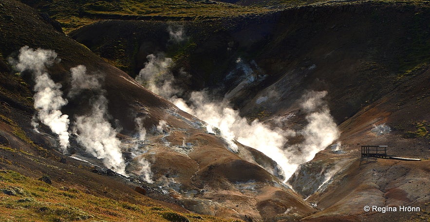 A beautiful Hike through the Nesjavellir Geothermal Area in South-Iceland