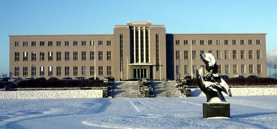 University of Iceland, perguruan tinggi negeri di Islandia