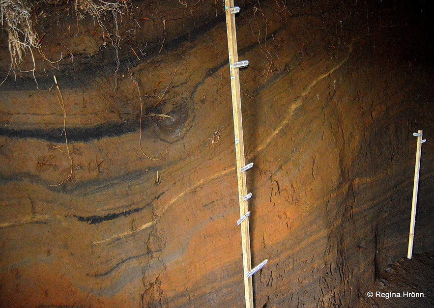 Öskulagabyrgið - the Bunker of Ash Layers