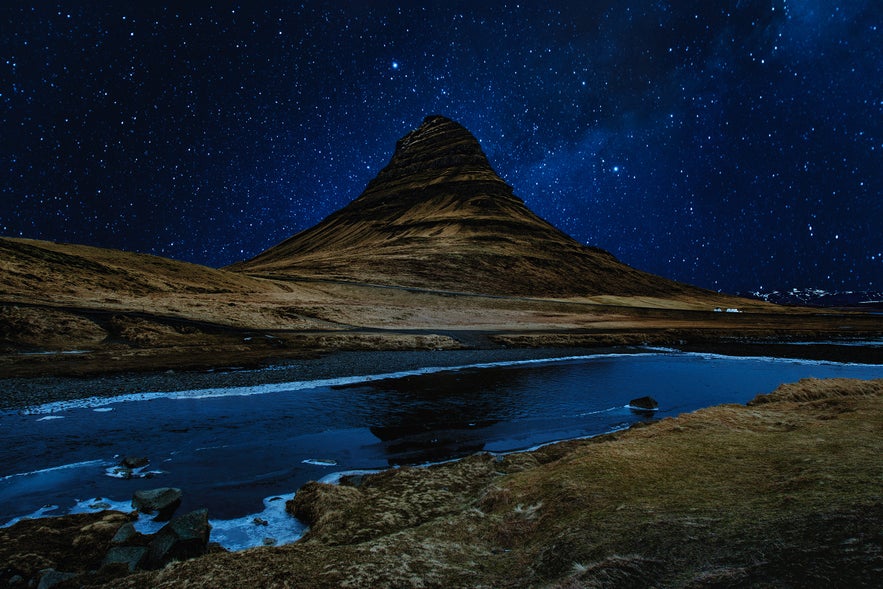 西部斯奈山半島草帽山夜空