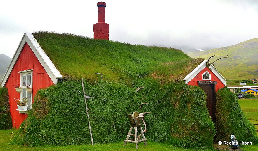 Lindarbakki Turf House in Borgarfjörður-Eystri 