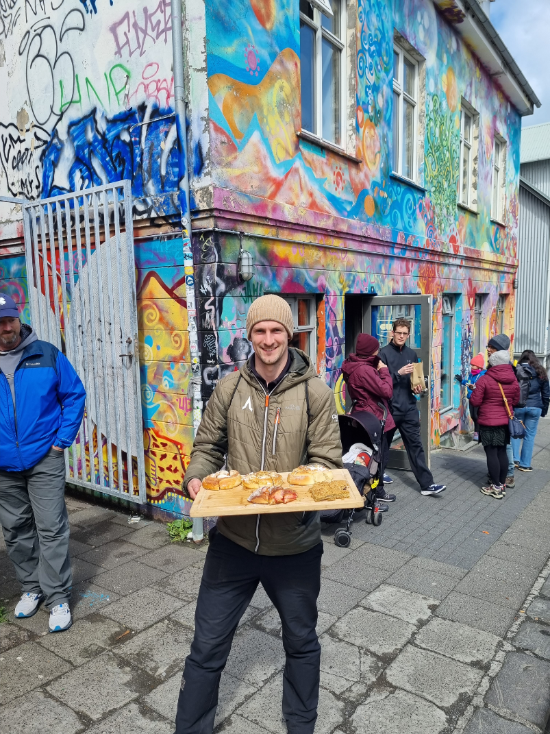 Privat 3-timers Reykjavík-byvandring med lokal ekspertguide og mulighed for islandske specialiteter