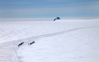 Incredible 15-Hour Hiking Tour of Iceland's Highest Summit at Hvannadalshnukur