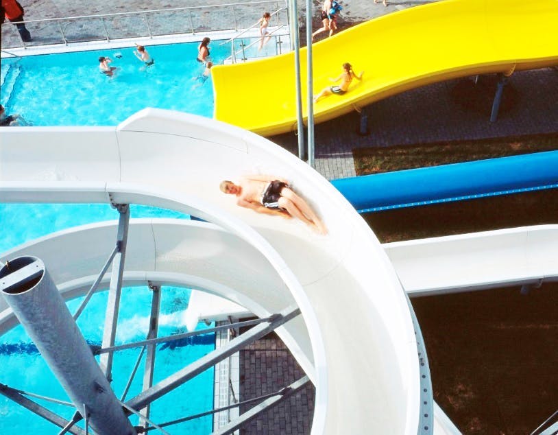 Swimming Pool Etiquette in Iceland