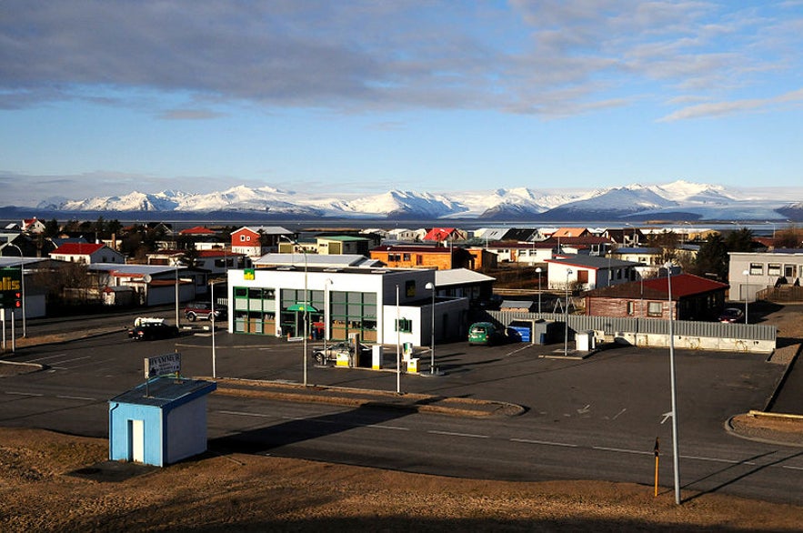 Höfn í Hornafirði kan skilte med en rekke fasiliteter og interessante steder, noe som gjør det til et utmerket stopp på reisen i sør.