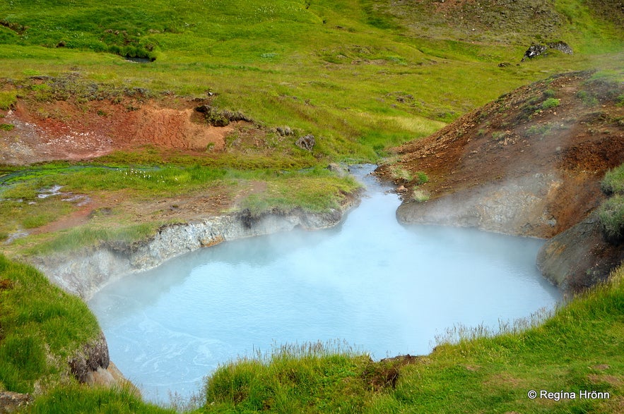 冰岛南岸的Reykjadalur温泉山谷