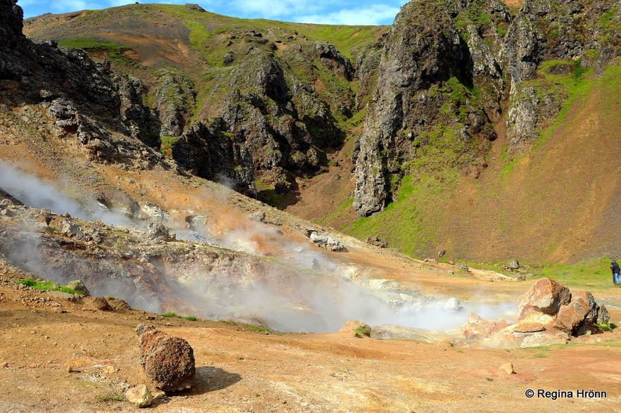 The geothermal area by Klambragil