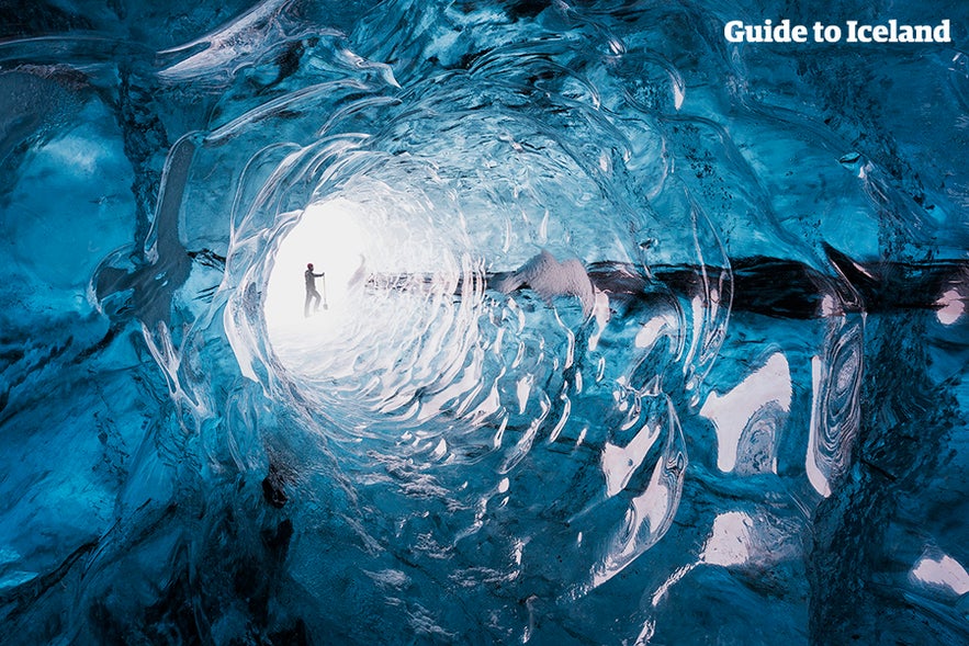 Les grottes de glace prennent toutes sortes de formes et de tailles.
