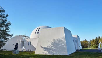 Reykjavik City Card 24 hours with Free Entry to Museums, Galleries, & Geothermal Pools
