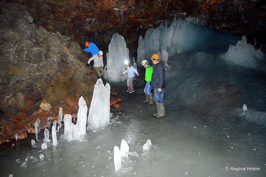 Extraordinary Ice Sculptures in Lofthellir Cave 