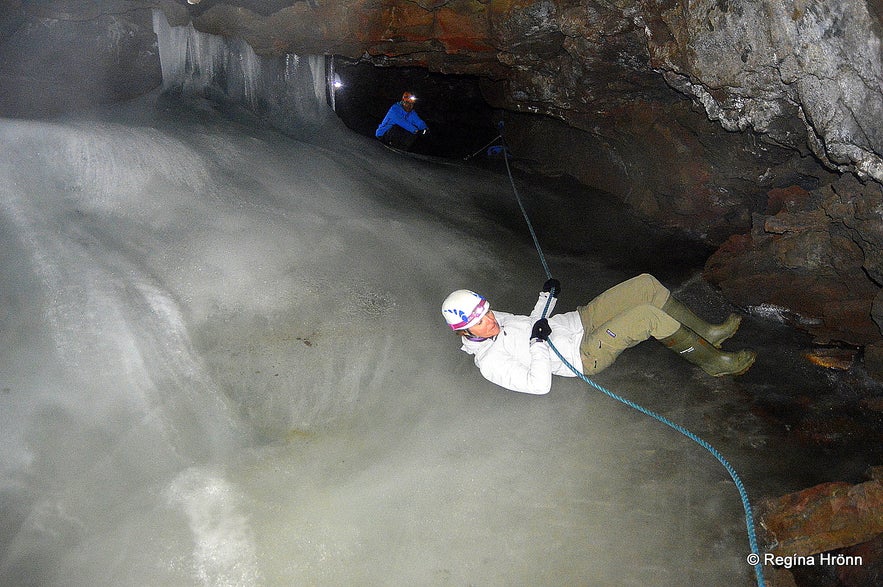 Lofthellir lava cave at Mývatn