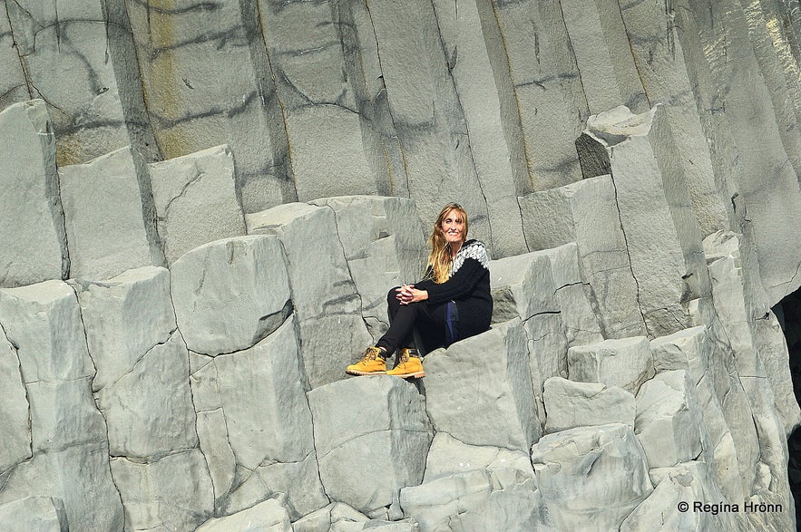 Regína at Reynisfjara beach