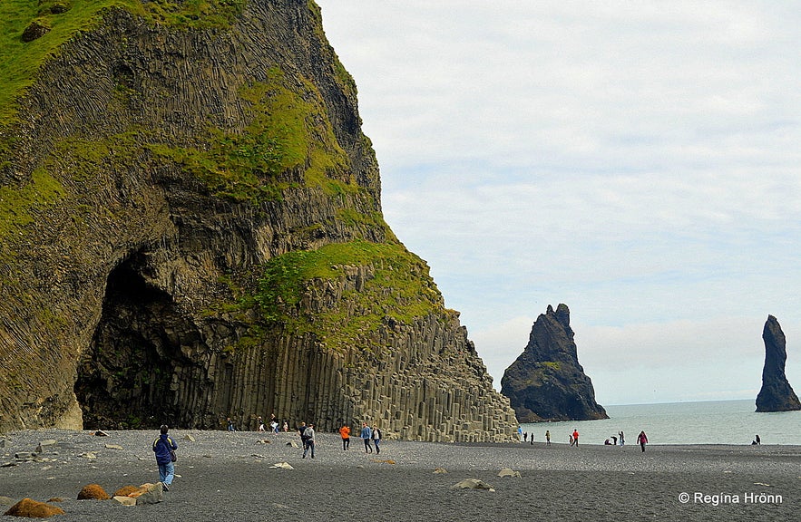 Hálsanefshellir cave at Reynisfjara beach