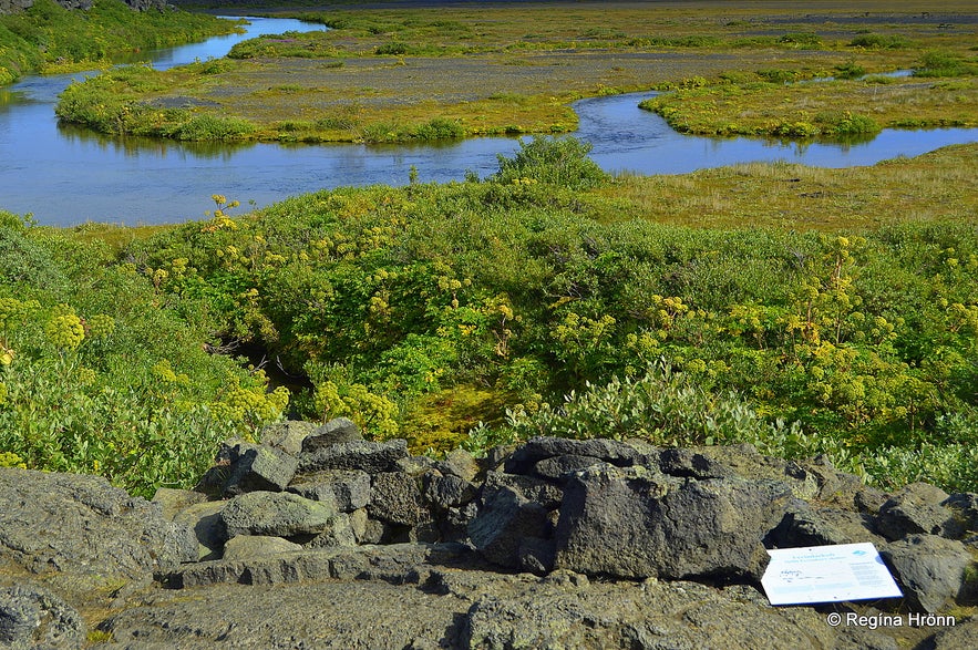 Herðubreiðarlindir oasis and the shelter of Fjalla-Eyvindur