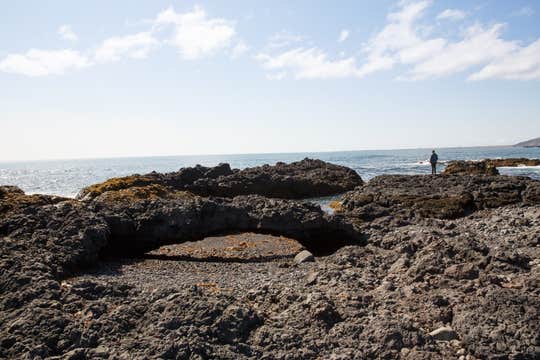 Private Reykjanes Peninsula Tour with a Blue Lagoon Stop from Reykjavik and Harbor