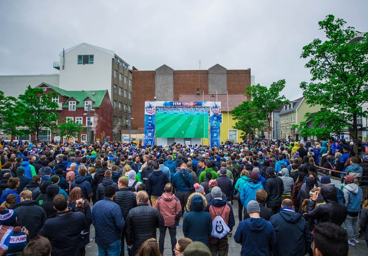 Nigeria Beats Iceland in the World Cup 2-0