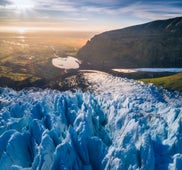 L'incredibile vista su Skaftafell da Svínafellsjökull in estate.