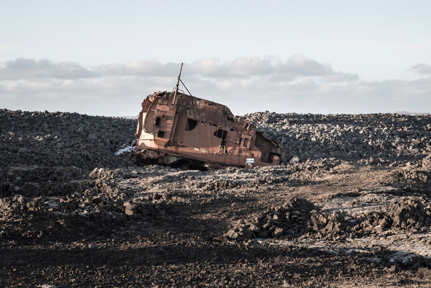 Wrack am Leuchtturm Hopsnesviti