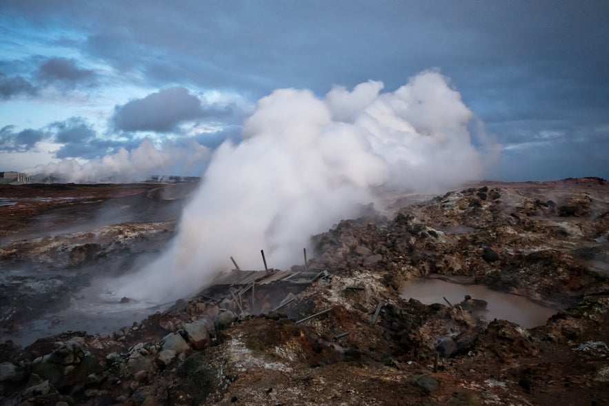 Gunnuhver na półwyspie Reykjanes.