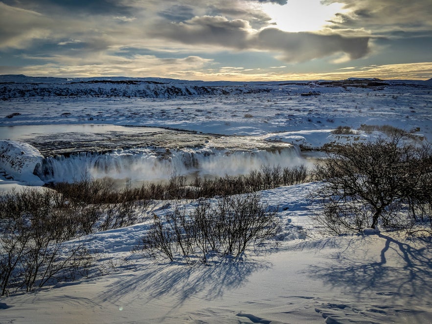 Faxi waterfall in winter.