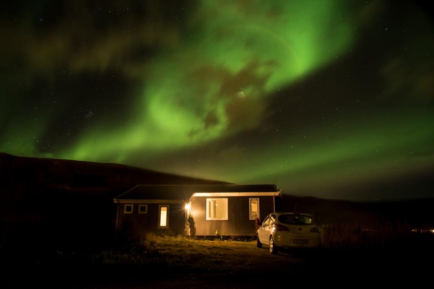 在光污染小的度假小屋等極光可以享受孤獨和浪漫