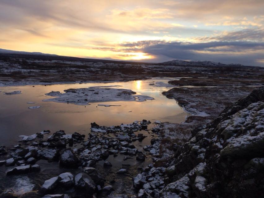 シングヴェトリル国立公園｜ゴールデンサークルの見所①　