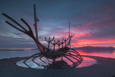 Sólfarið sculpture, standing by Faxaflói Bay.