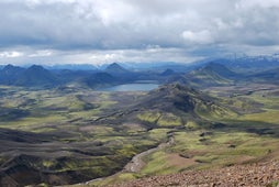 Alftavatn is a birdwatching hot spot