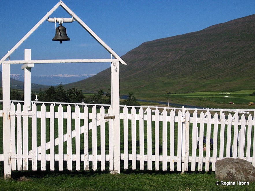 The graveyard at Myrká