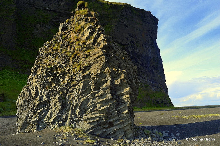 Pillars of rock by Hjörleifshöfði