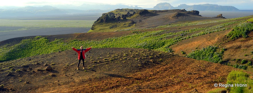 Regína hiking on Hjörleifshöfði cape South-Iceland