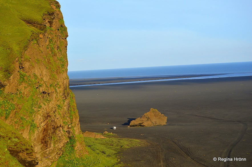 Hjörleifshöfði cape South-Iceland