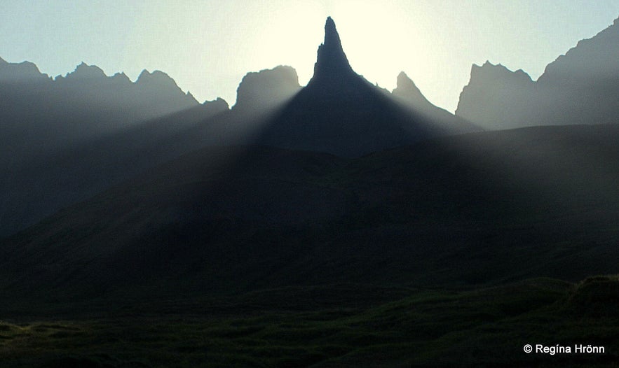 Hraundrangi in &Ouml;xnadalur