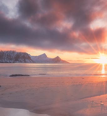 絶景フィヨルド・ツアー