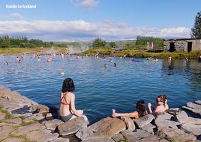 Secret Lagoon in de zomer