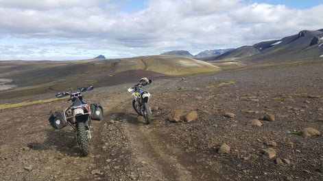 The view from a mountain gravel road over the lowlands below.