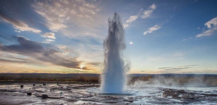 Captivating 7-Hour Private Golden Circle Luxury Tour from Reykjavik
