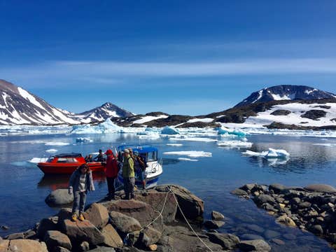 Epic 8-Hour Greenland Tour with Ice Caving and Iceberg Cruising