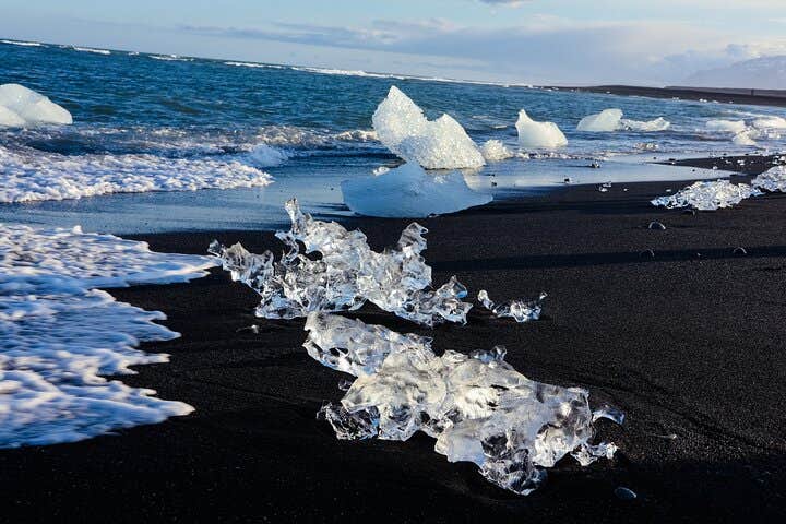 Private 14-Hour Jokulsarlon Glacier Lagoon and South Coast Tour from Reykjavik with Photos