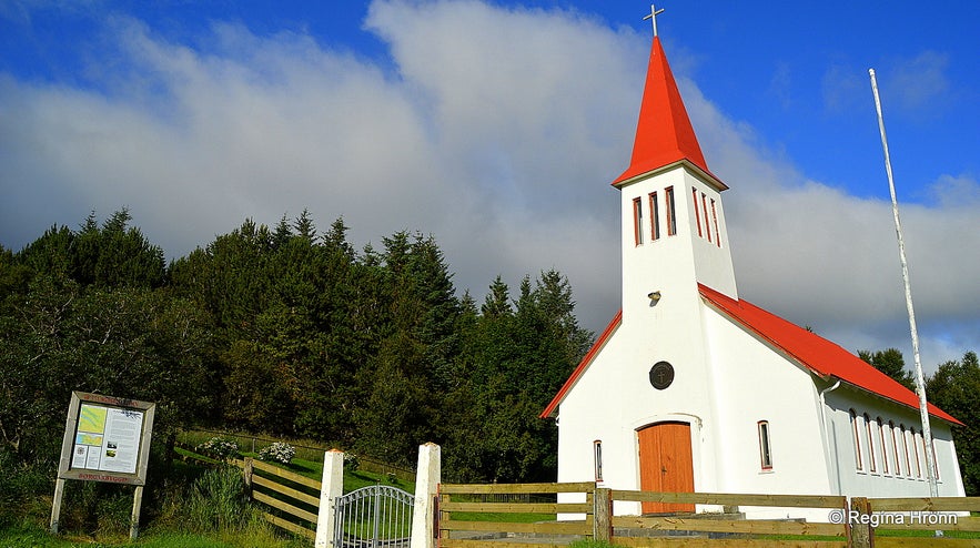  Lundarkirkja church